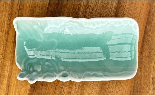 有田焼 青磁睡蓮彫 茶則 四足長皿 2枚 セット【有田焼 花伝