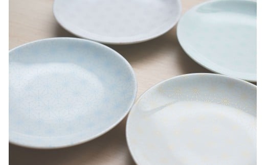 有田焼 かわいい色の麻の葉小皿 4枚セット【まるぶん】く