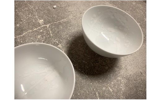 白磁釉滴飯碗(中) 井上祐希作 (井上萬二窯) 有田焼 お茶碗 