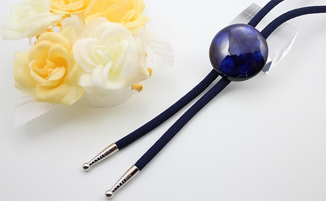 有田焼ループタイ るりブルー 有田焼アクセサリー二宮閑山