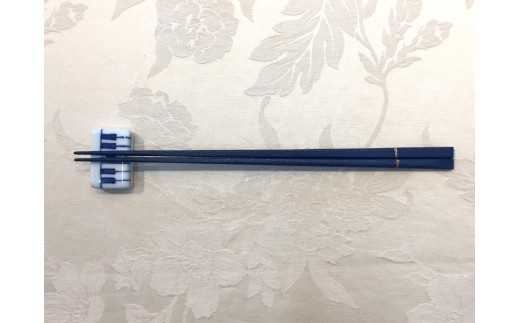 弾いてみたくなる♪ハーモニー鍵盤箸置(2個入り) しん窯・
