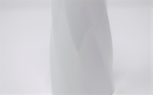 有田焼 博泉窯 白磁面取一輪差 中村慎 作 A22-96