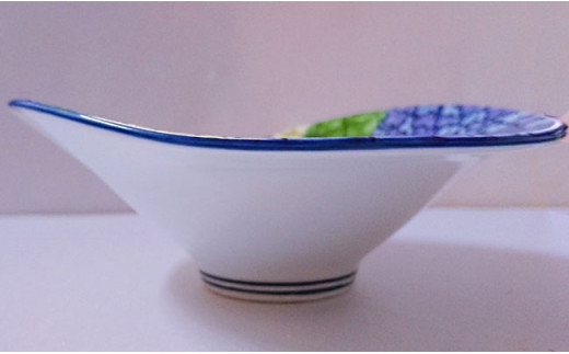 有田焼 あじさい柄のフリーボウル 九州特産品販売 A18-175
