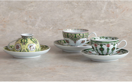 源右衛門窯 赤絵ミナイ手絵変り 碗皿 有田焼 A700-30