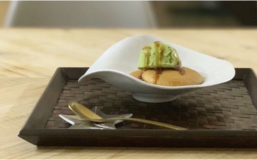 有田焼 泡化粧パール カービー鉢 2個セット 24to3【西富陶磁