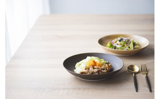 有田焼 Koselig-arita multi plate ブラウン 【山忠】 器 うつわ 食