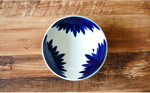 菊の馨 サラダボウル 有田焼 【伯父山】 器 うつわ 食器 皿 