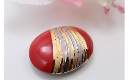 帯留め 流星レッド楕円型 有田焼アクセサリー二宮閑山 A18-2