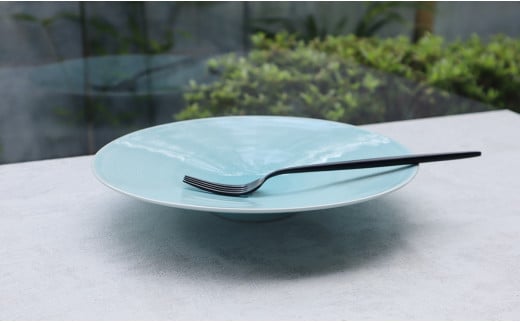 有田焼 青白磁 Round Plate 2枚セット【まるふくオリジナル】