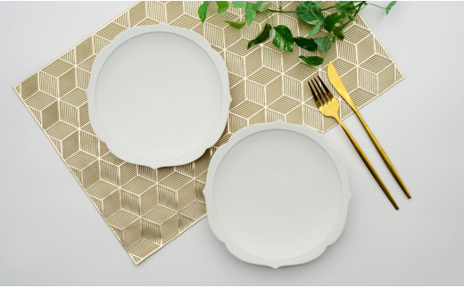 有田焼 白マット輪花桔梗渕6.5寸皿＋丸リング箸置き/各2個