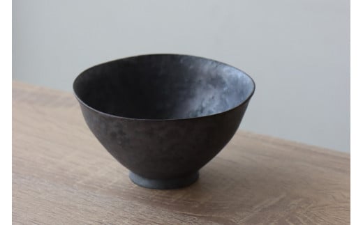 有田焼 ペア茶碗セット 黒サビ絞り＆スノー ご飯茶碗【山