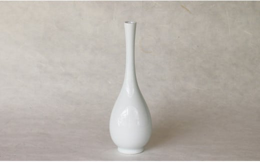 ろくろの現代の名工 矢鋪與左衛門作 白磁 細首花入れ 有田