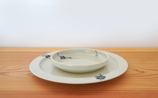 有田焼 梅香紋 プレート 2種 2点 セット【金善製陶所】食器 