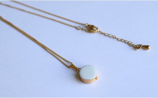 白磁ネックレス【6.kiln】アクセサリー 白磁 有田焼 清六窯 A