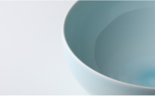 有田焼 青磁ボウル【佳秀窯 西山正作 】伝統工芸 ろくろ 陶