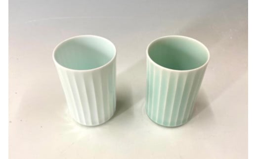 有田焼 白磁・青白磁稜線カップ（ペア）【中仙窯・中尾純