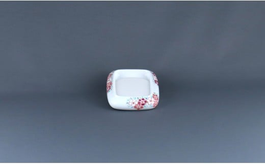 有田焼 有田焼すずり〈花集文〉【赤絵白磁硯処 雪月花】手