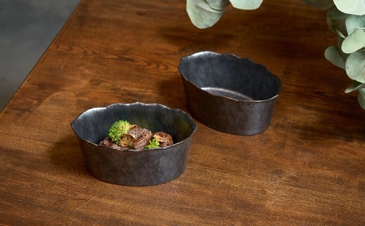 有田焼 15cm オーバルボウル(H) 桔梗渕 黒サビ絞り マット 2点