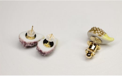 cocosara 有田焼 ～幸せを運ぶハリネズミ～ タックピン＆ピア