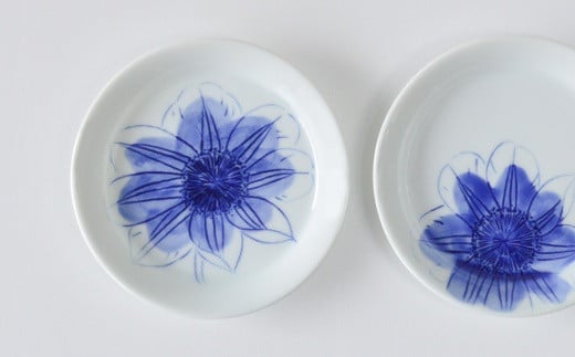 有田焼 鉄仙シリーズ 小皿(青) 2枚セット 聡窯 A12-168