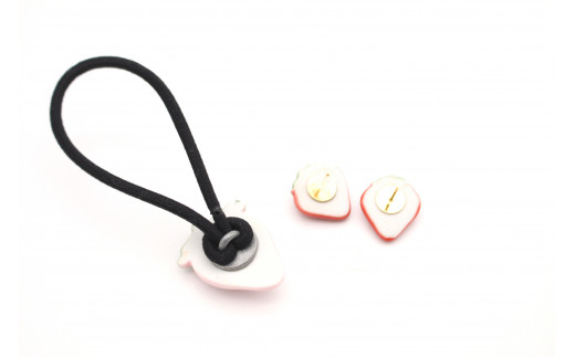 cocosara 有田焼 可愛らしい『いちご』のピアス＆ヘアゴム A8-