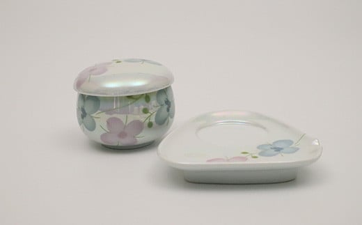 工房 賜光窯 有田焼 ラスター彩色 ポピーと山茶花 ソーサー