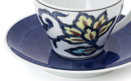 源右衛門窯 赤絵更紗唐花紋 碗皿 食器 コーヒーカップ 有田