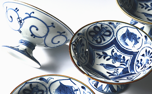 有田焼 染付の手造風高台鉢【ARITAYAKI-STORE】 30000円 3万円 A30-