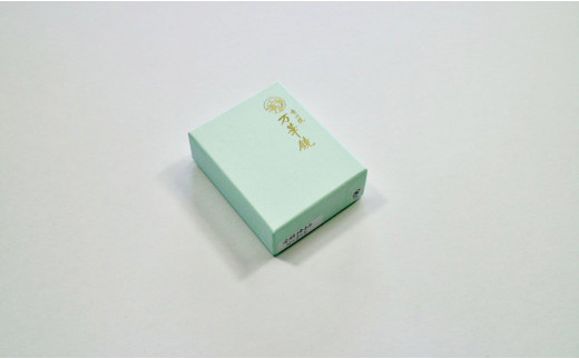 有田焼 万華鏡 香蘭社「ふくろう(しろ）」ペンダント アク