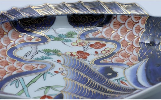 梶謙製磁社 有田焼 招福鯛メデタイシリーズ 松竹梅文様(大