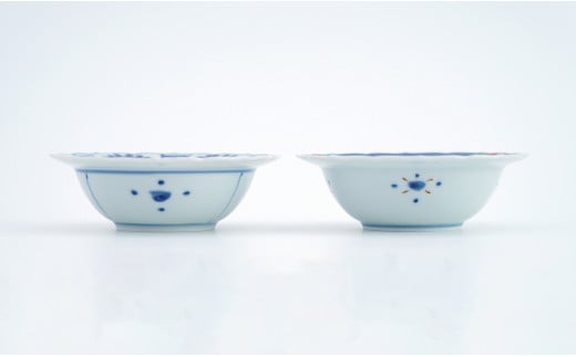 有田焼 13cm 輪花小鉢 2柄セット【福珠窯】染付芙蓉手双鹿図