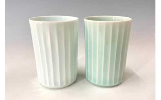 有田焼 白磁・青白磁稜線カップ（ペア）【中仙窯・中尾純