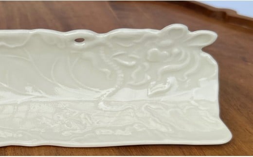 有田焼 定窯風睡蓮彫 茶則 四足長皿 2枚 セット【有田焼 花