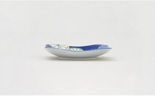 【はっしーさんおすすめ！】有田焼 染錦檸檬 皿【源右衛門