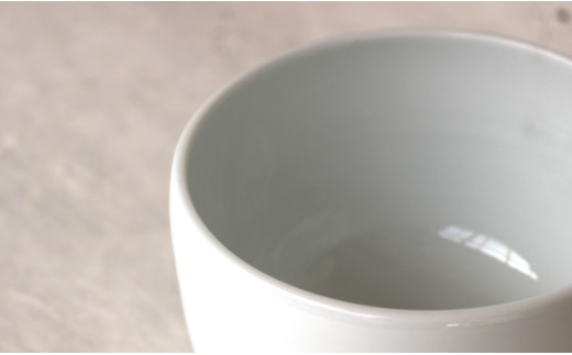 現代の名工 矢鋪與左衛門作【頭襟高台 白磁抹茶碗】有田焼