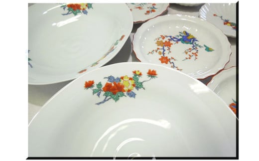 有田焼 白磁に赤絵が映えるうつわセット（浅鉢/銘々皿/小