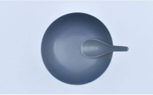 有田焼 究極のラーメン鉢 Colors ネイビー レンゲ付【まるぶ