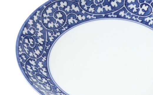 【有田焼】源右衛門窯 染付唐草濃 1枚 【源右衛門窯】深皿 