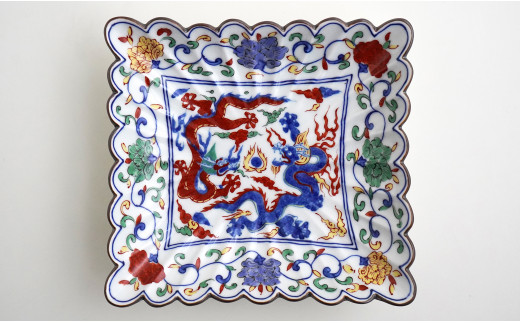 有田焼 福泉窯 菊割長角皿 / 染錦花唐草双龍絵 青龍 赤龍 縁