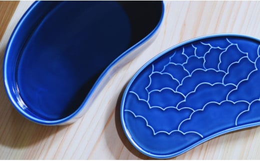 有田焼 ルリ釉 繭型蓋物【ARITAYAKI-STORE】食器 うつわ ハレの