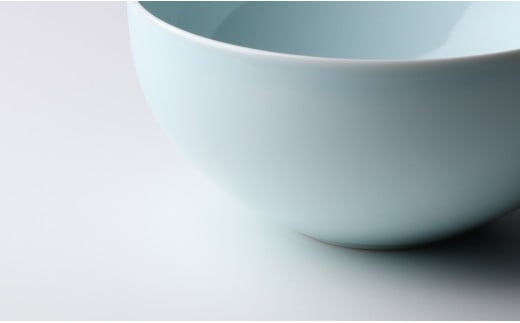 有田焼 青磁ボウル【佳秀窯 西山正作 】伝統工芸 ろくろ 陶