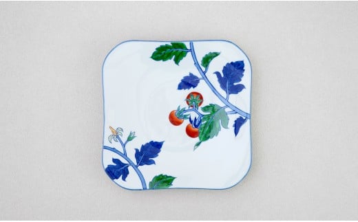 【はっしーさんおすすめ！】有田焼 染錦小蕃茄文（大）【