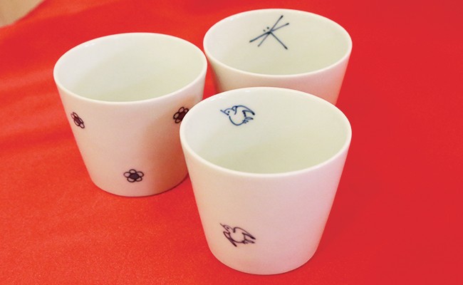 人気のお菓子屋さん♪ 杏慕樹 ポドケイク（青呉須・うつわ