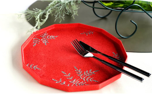 有田焼 緋彩プラチナシダ紋 十二角プレート【松尾陶器】食