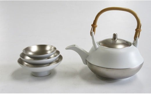 ARITA PORCELAIN LAB(アリタポーセリンラボ) プラチナ・屠蘇器盃