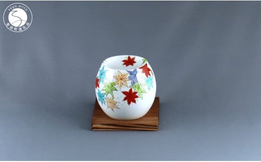 有田焼 茶香炉〈紅葉尽し文〉【赤絵白磁硯処 雪月花】手描