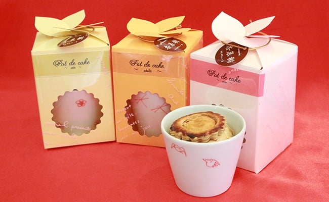 人気のお菓子屋さん♪ 杏慕樹 ポドケイク（紅呉須・うつわ