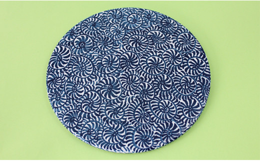 二宮閑山 有田焼染付マウスパッド たこ唐草紋様 A24-149