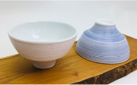 有田焼象嵌（ぞうがん）ちゃわん 赤・青セット 【マルコウ