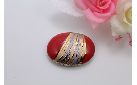 帯留め 流星レッド楕円型 有田焼アクセサリー二宮閑山 A18-2